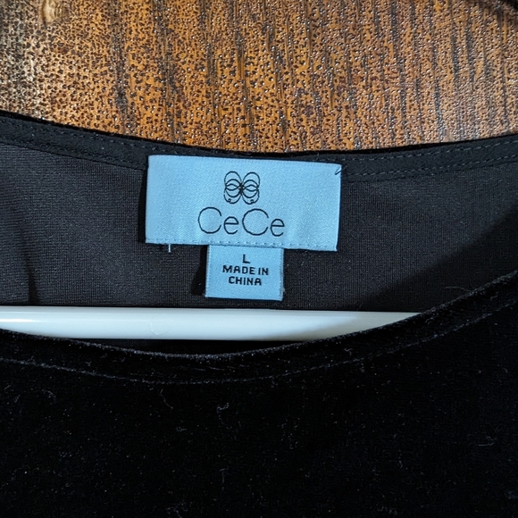 Velvet CeCe Blouse, Puff Sleeve, size Large, Black - Picture 4 of 4